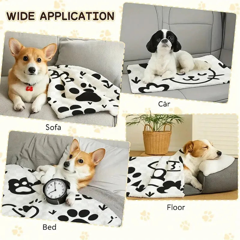 Cute Dog Paw Pattern Pet Blanket, Plush Soft And Skin-Friendly, Air Conditioning Blanket