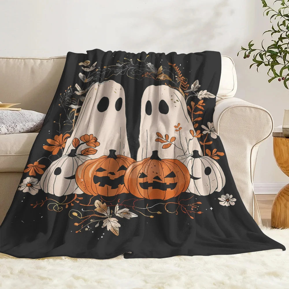 Halloween & Pumpkin Throw Blanket – Cute Cartoon Ghosts, Jack-o'-Lanterns, and Autumn Leaves