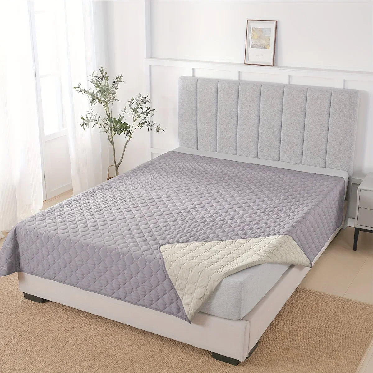 Double-Sided Waterproof Bed Cover Furniture Protector For Dogs