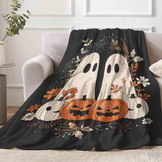 Halloween & Pumpkin Throw Blanket – Cute Cartoon Ghosts, Jack-o'-Lanterns, and Autumn Leaves