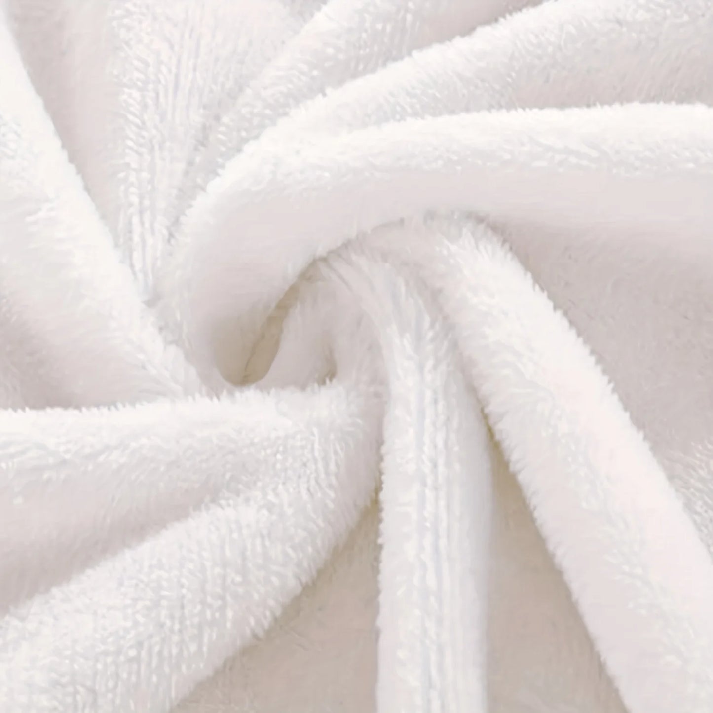 Vintage Christmas Pattern Flannel Throw Blanket – Cozy, Warm, Soft Multipurpose