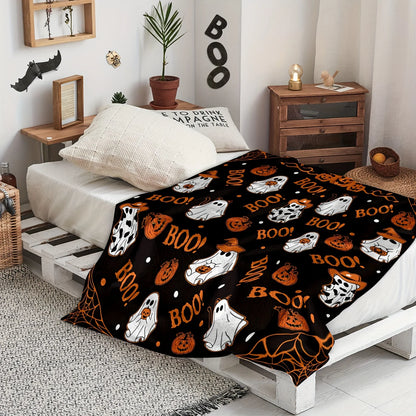 Cozy Flannel Halloween Throw Blanket - Spooky Ghosts & Pumpkins Design, Soft & Warm for Couch, Bed, Camping