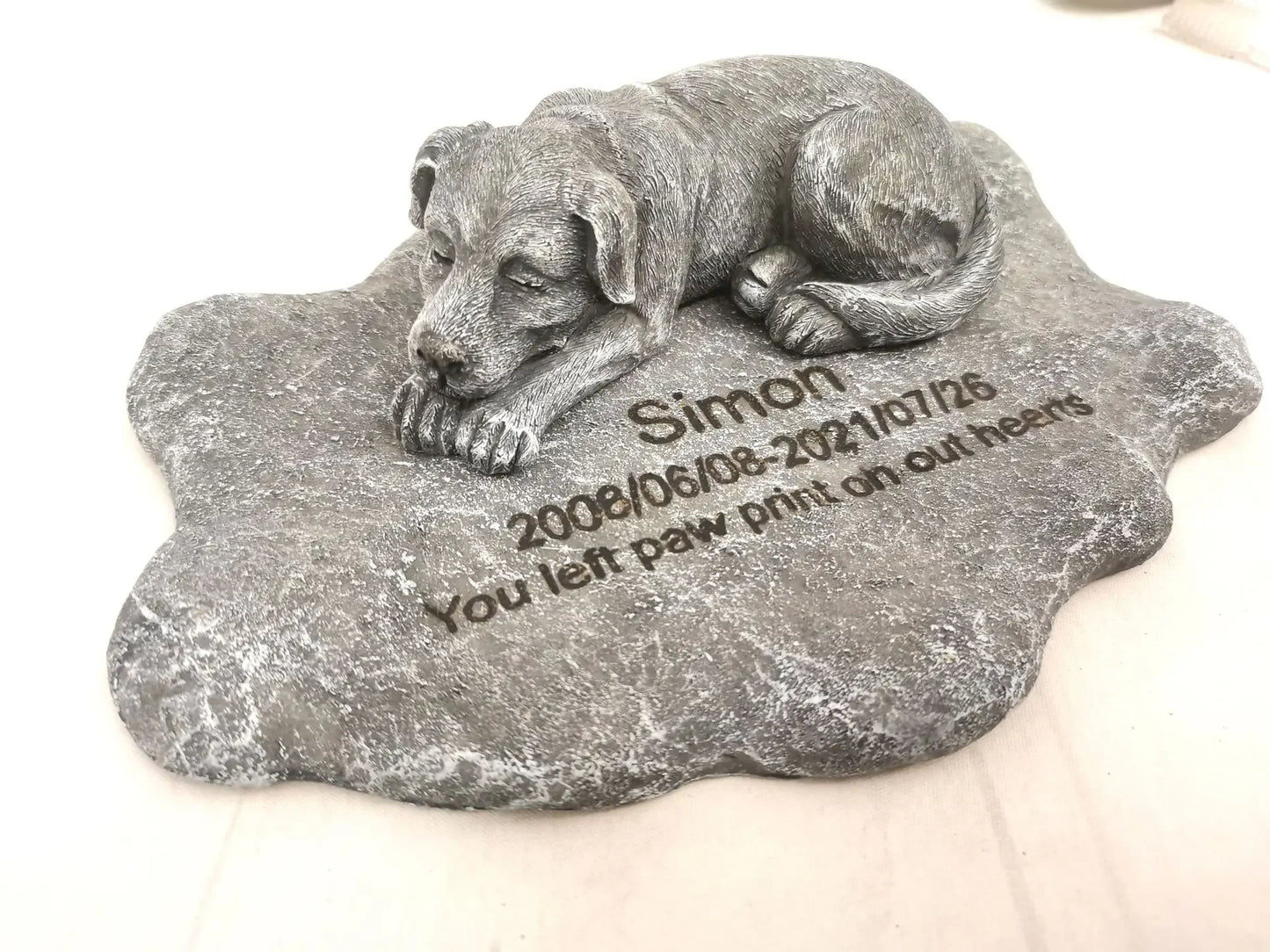 Pet Memorial Rock Sculpture with Cute Dog Bed Design